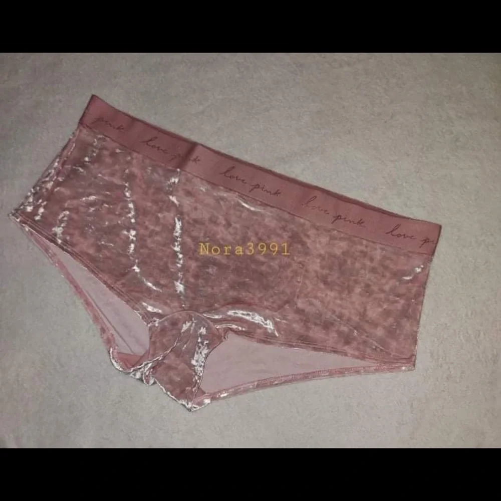 New PINK Shortie size Small - Picture 9 of 11